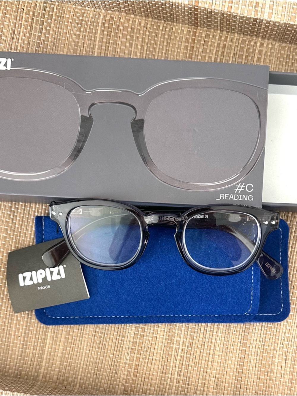 NWT Izipizi Paris #C Style +2 Reading Glasses